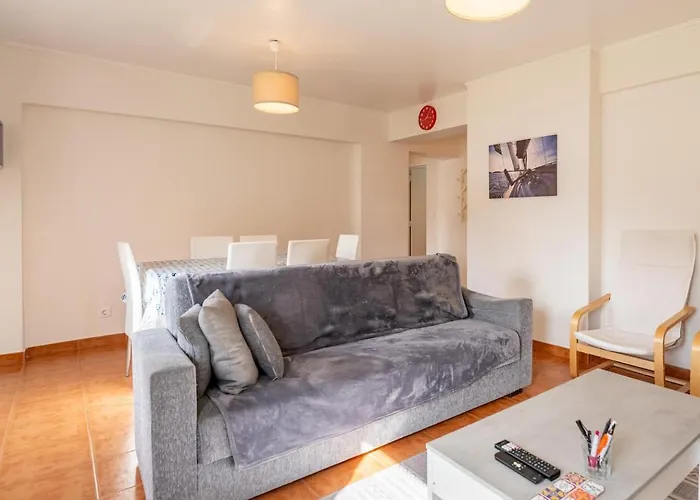 Olivais Metro 3br By Perfect Getaway * ליסבון