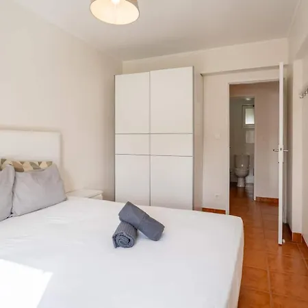 Daire Olivais Metro 3br By Perfect Getaway